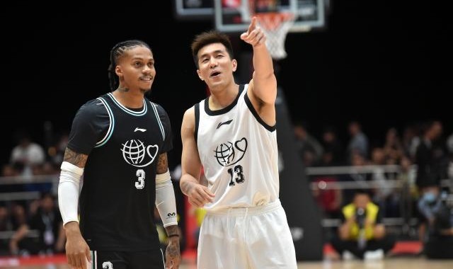 开云体育首页-郭艾伦：从未跟辽宁要顶薪和长约 舍不得辽宁球迷