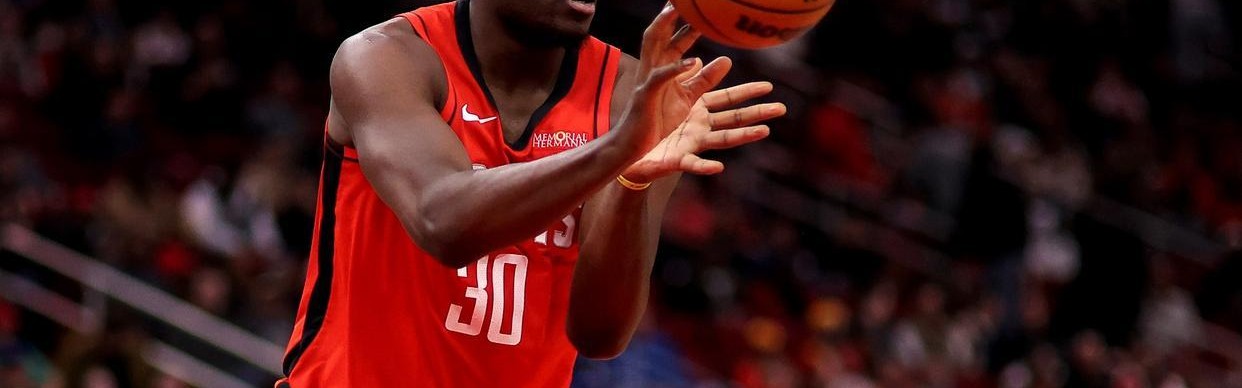 kaiyun安全登录-年薪仅1060万！火箭神射轰19+7+10+6+2，季后赛对决，他决定上限