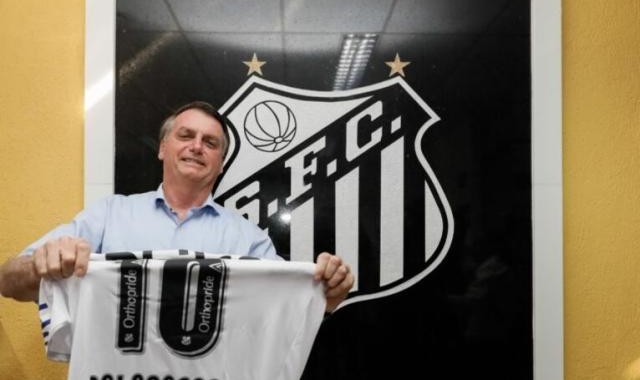 kaiyun正规平台-厚脸皮蹭球队热度 巴西总统遭“限制级问候”